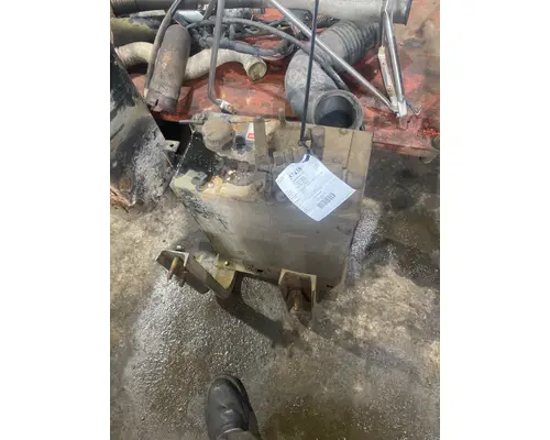 GMC C7500 hydralicwet tank