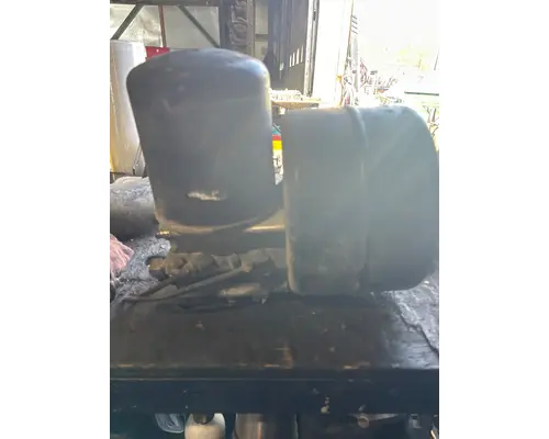 GMC C7 Air Dryer