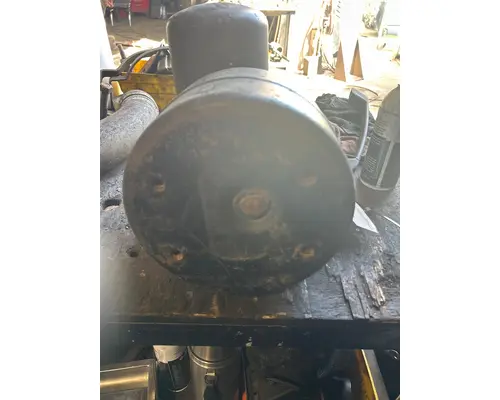 GMC C7 Air Dryer