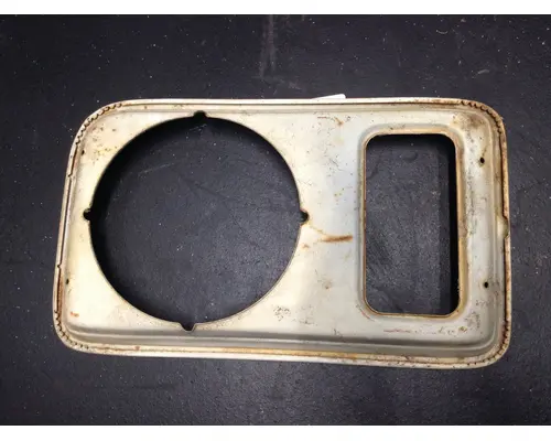 GMC C7 Headlamp Assembly