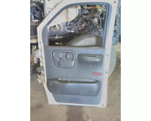 GMC C8500 2003-2010 DOOR ASSEMBLY, FRONT