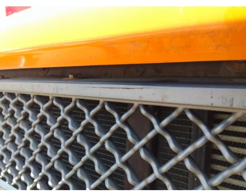 GMC C8500 2003-2010 GRILLE