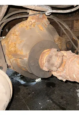 GMC C8500 Axle Assembly, Rear
