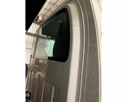 GMC C8500 Back Glass