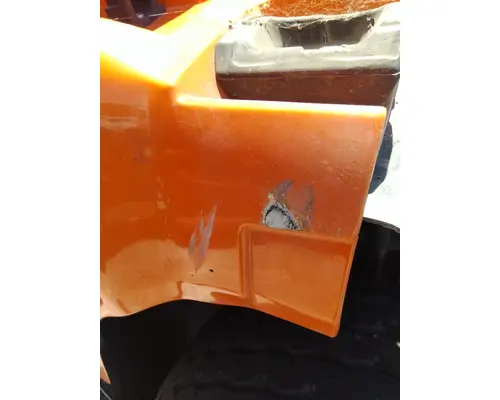 GMC C8500 FENDER EXTENSION