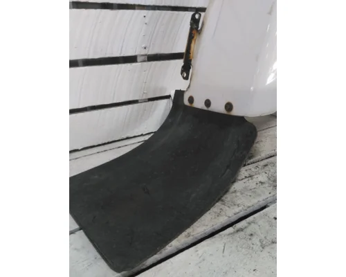 GMC C8500 FENDER EXTENSION