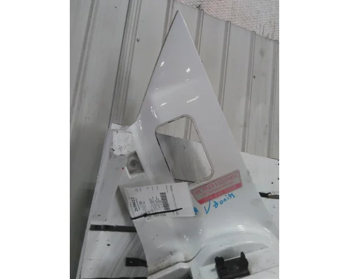 GMC C8500 FENDER EXTENSION