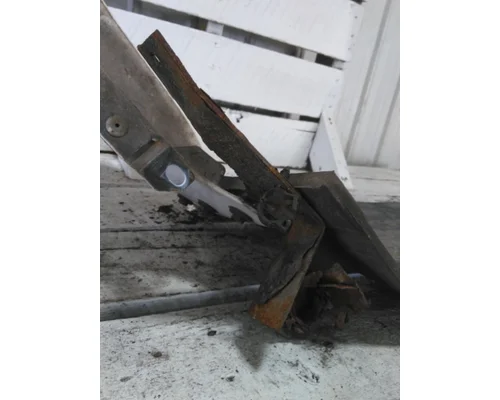 GMC C8500 FENDER EXTENSION