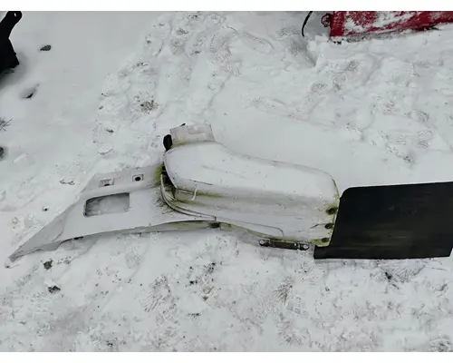 GMC C8500 Fender Extension