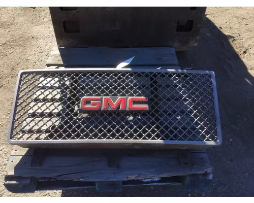 GMC C8500 Grille