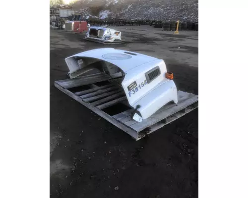 GMC C8500 Hood