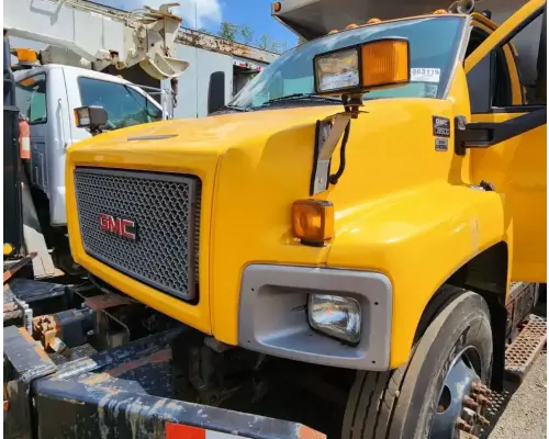 GMC C8500 Hood