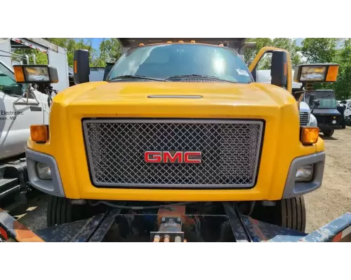 GMC C8500 Hood