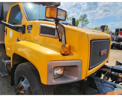 GMC C8500 Hood