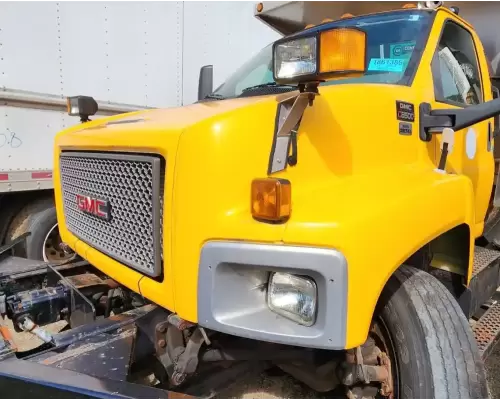 GMC C8500 Hood