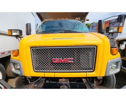 GMC C8500 Hood