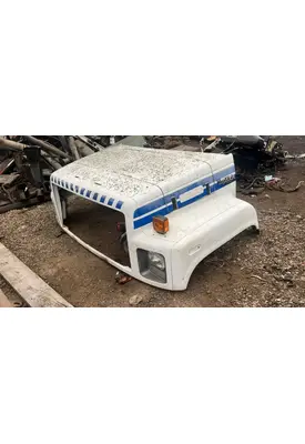 GMC C8500 Hood