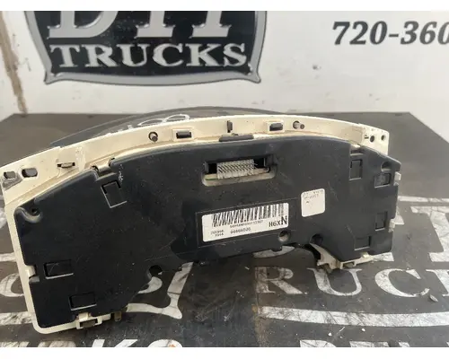 GMC C8500 Instrument Cluster