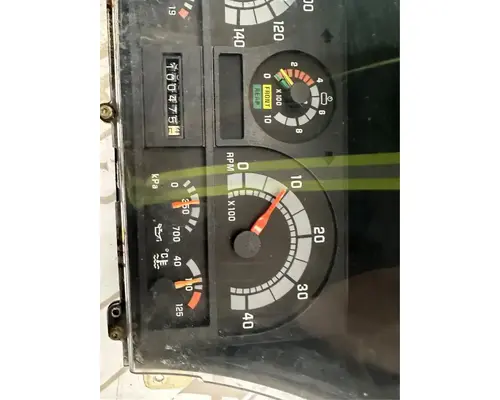 GMC C8500 Instrument Cluster