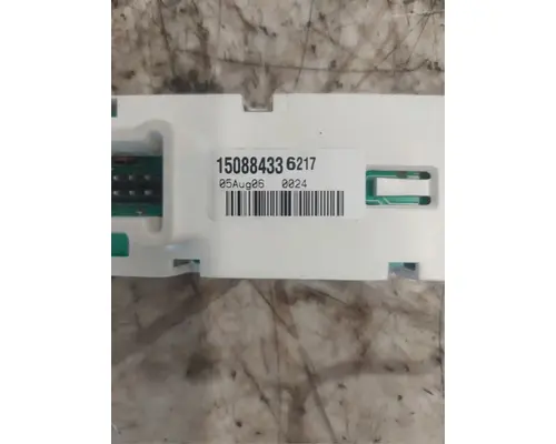 GMC C8500 Instrument Cluster