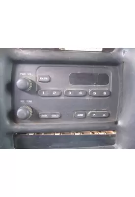 GMC C8500 RADIO AM/FM