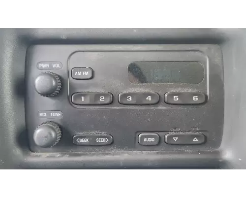 GMC C8500 Radio