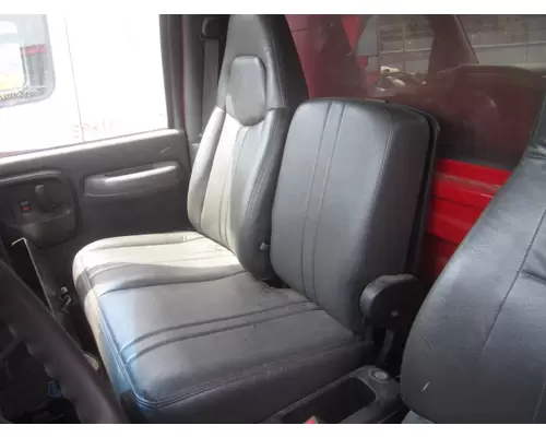 GMC C8500 SEAT, FRONT