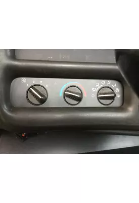 GMC C8500 TEMPERATURE CONTROL