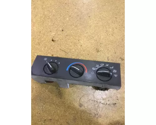 GMC C8500 TEMPERATURE CONTROL