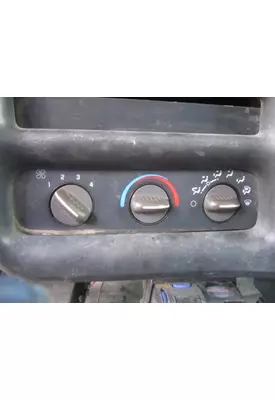 GMC C8500 TEMPERATURE CONTROL