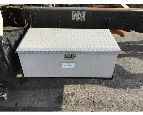 GMC C8500 TOOL BOX