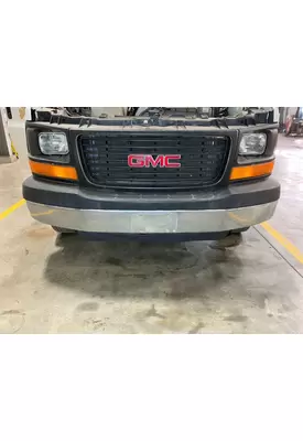 GMC CUBE VAN Bumper Assembly, Front