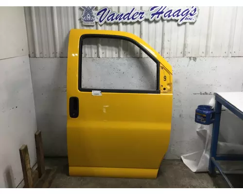 GMC CUBE VAN Door Assembly, Front