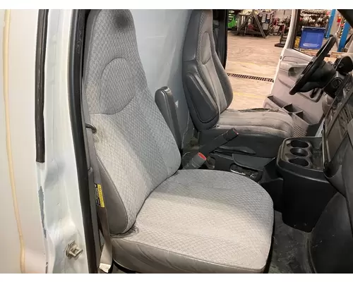 GMC CUBE VAN Seat (non-Suspension)