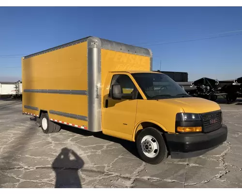 GMC CUBE VAN Truck