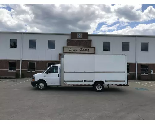 GMC CUBE VAN Truck