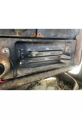 GMC GENERAL Heater & AC Temperature Control