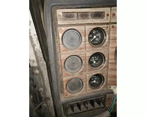 GMC GENERAL Instrument Cluster