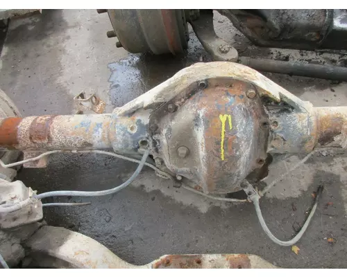 GMC GMC 3500 PICKUP Axle Assembly, Rear