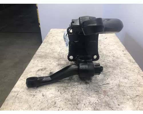 GMC Opposing Arms Spindle