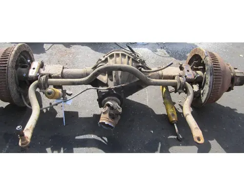 GMC SIERRA Axle Assembly, Rear (Light Duty)(4352)
