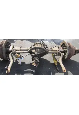 GMC SIERRA Axle Assembly, Rear (Light Duty)(4352)