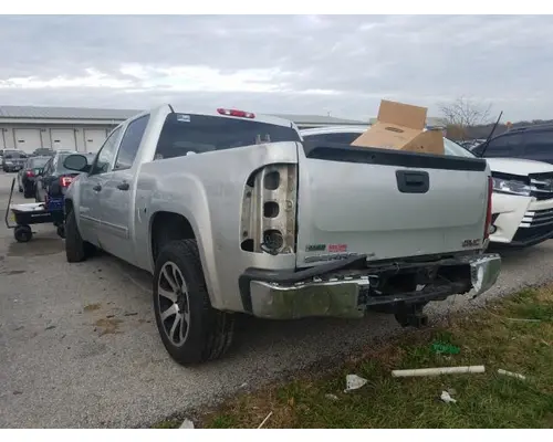 GMC SIERRA Complete Vehicle
