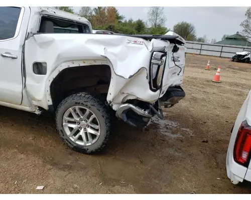 GMC SIERRA Complete Vehicle