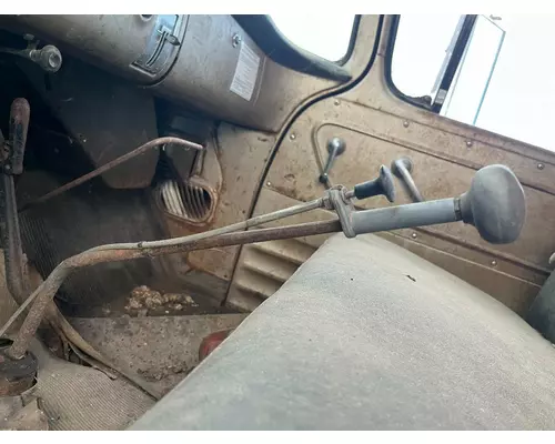 GMC SM420 Transmission Misc. Parts