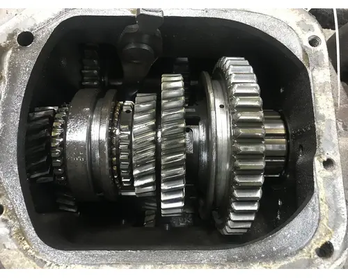 GMC SM420 Transmission