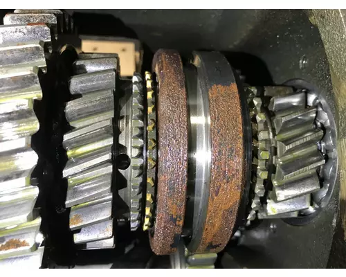 GMC SM420 Transmission