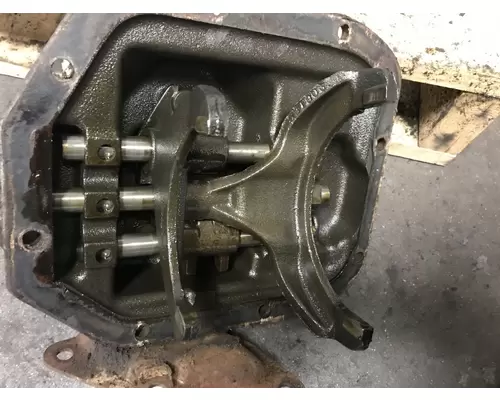 GMC SM420 Transmission