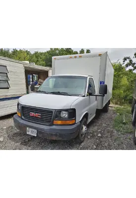 GMC Savana Complete Vehicle