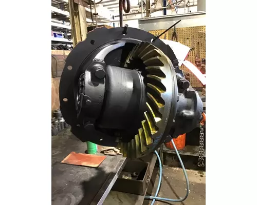 GMC T170R486 DIFFERENTIAL ASSEMBLY REAR REAR